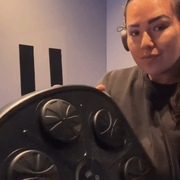 Music Boxing Machine Gif installatie