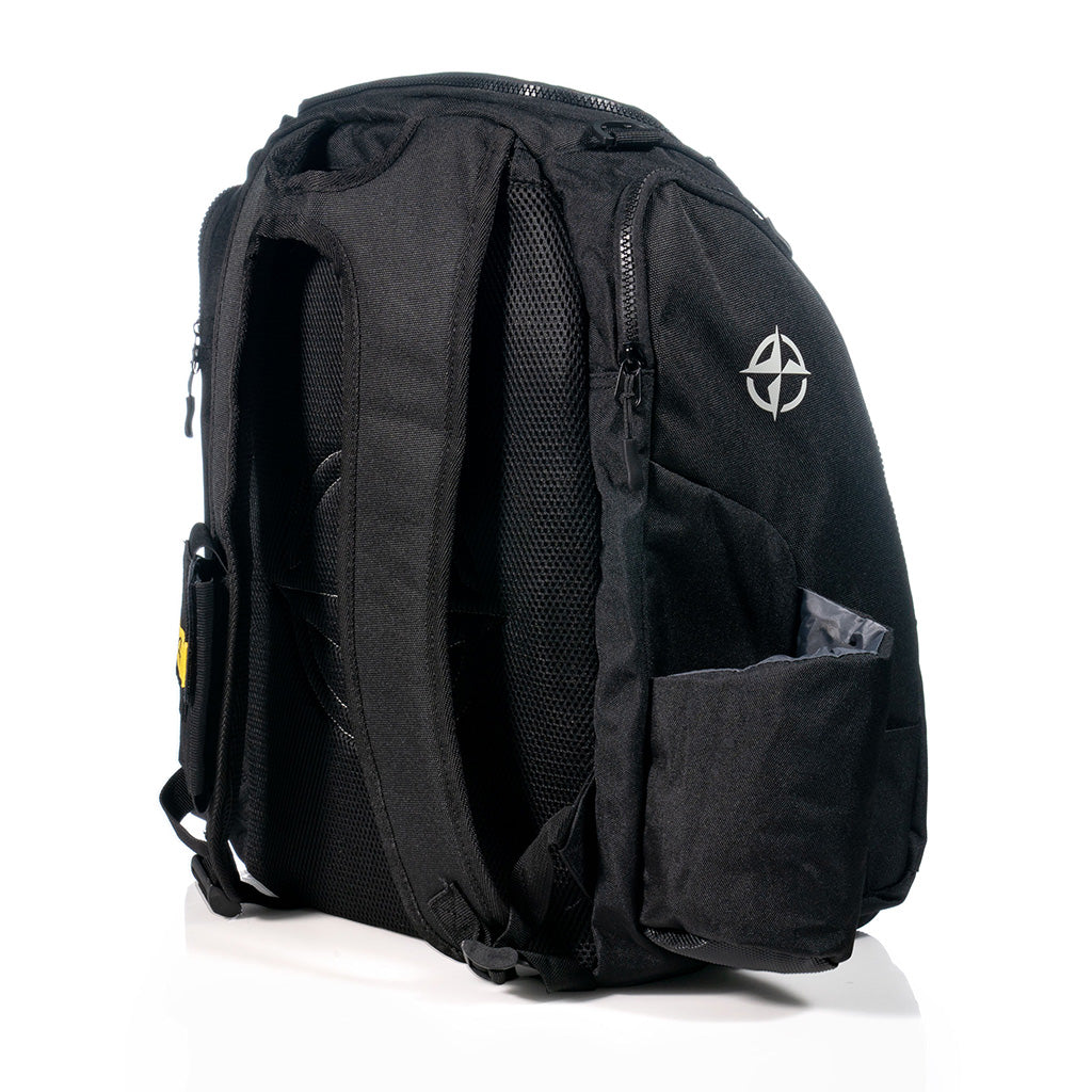 Innova Safari Pack Backpack Disc Golf Bag black side and back view showing mesh back