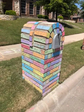 mail box chalk art