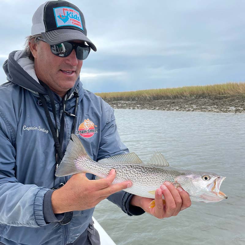 There are even some weakfish around! - with Captain Smiley 