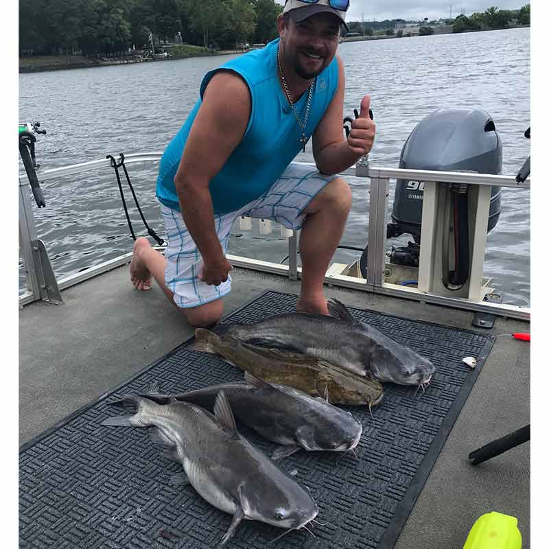 Four fish on at once with Captain Rodger Taylor! 