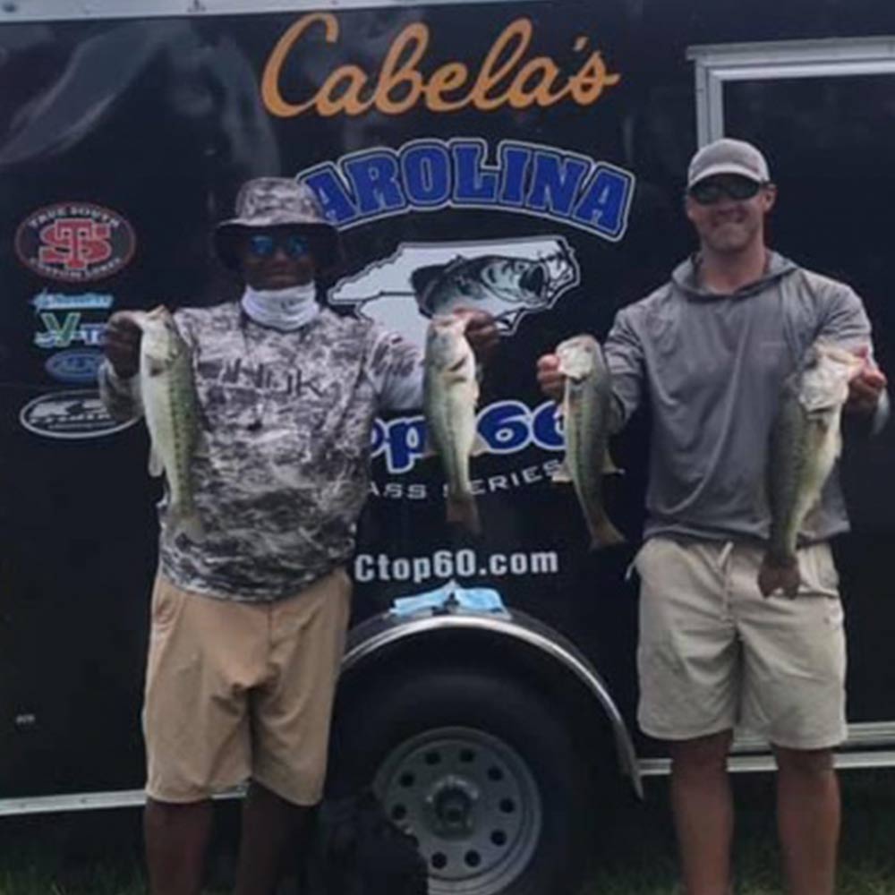 Maurice Barnett and Reid McGinn with their third place bag