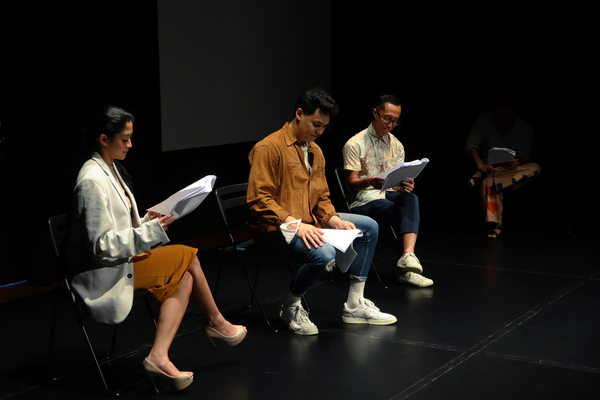 photo of cast reading. left to right: munah bagharib, salif hardie and Mohd Fared Jainal 