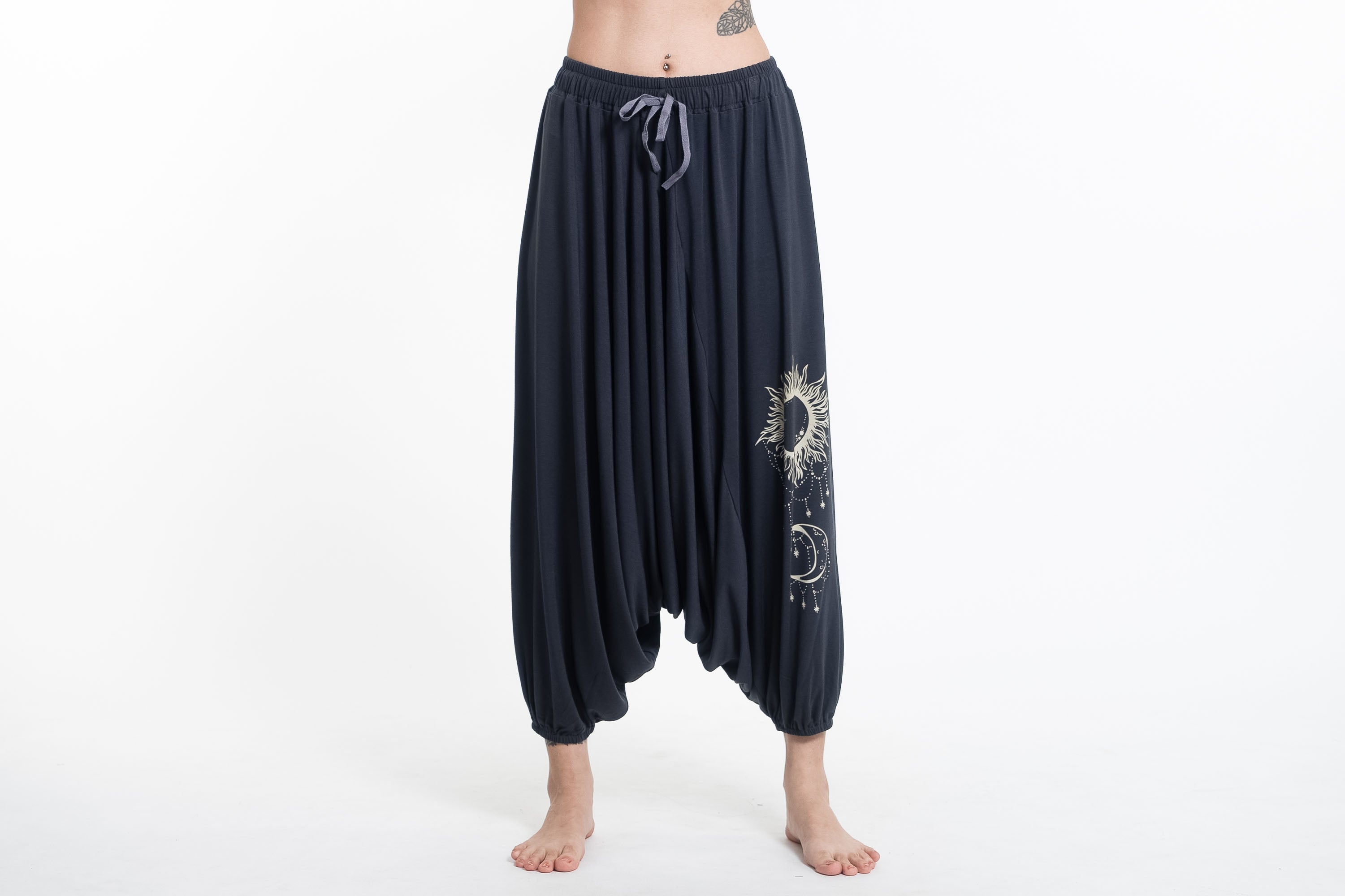 Drawstring Low Cut Harem Pants Cotton Spandex in Solid Black