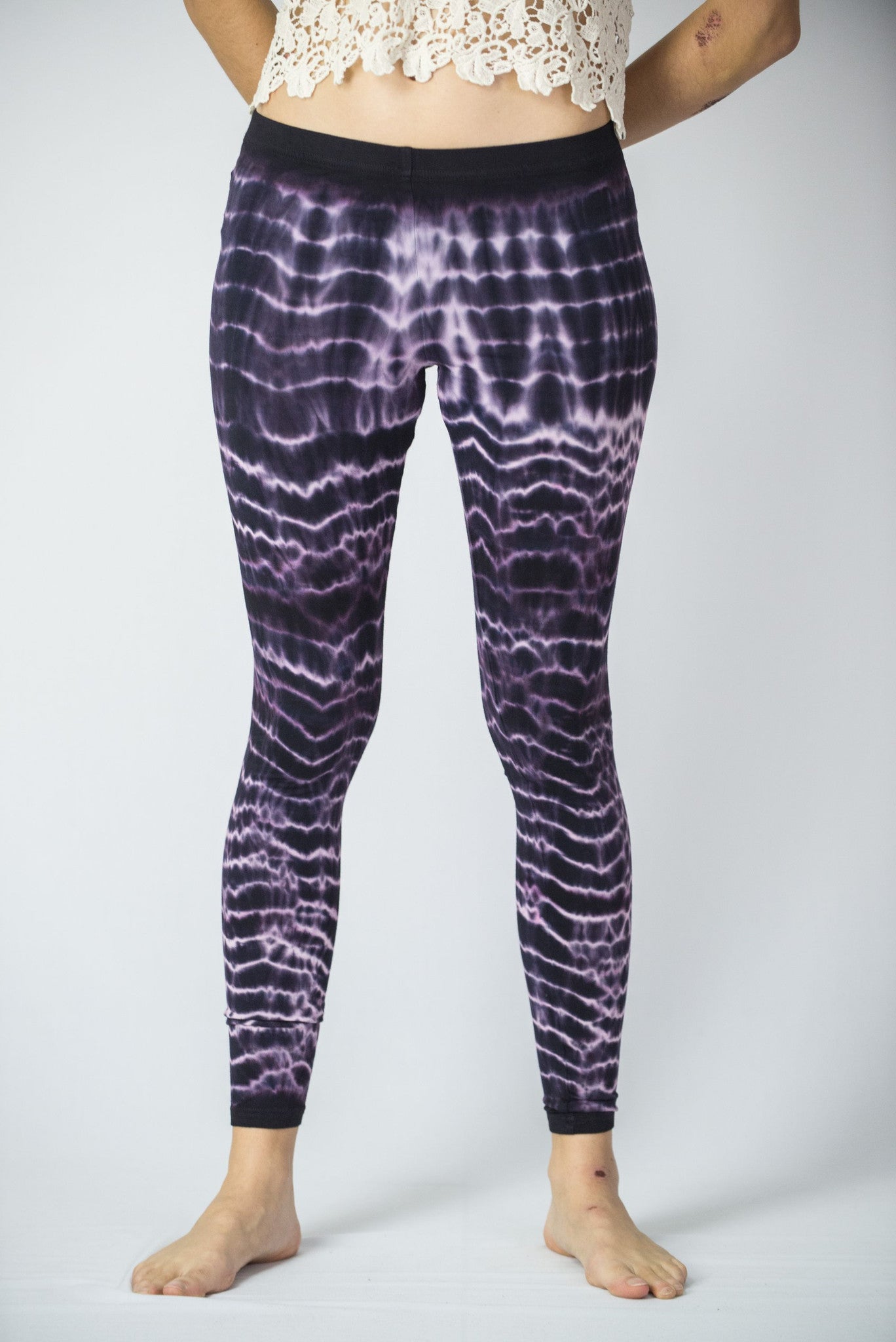 Tie Dye Leggings in Black