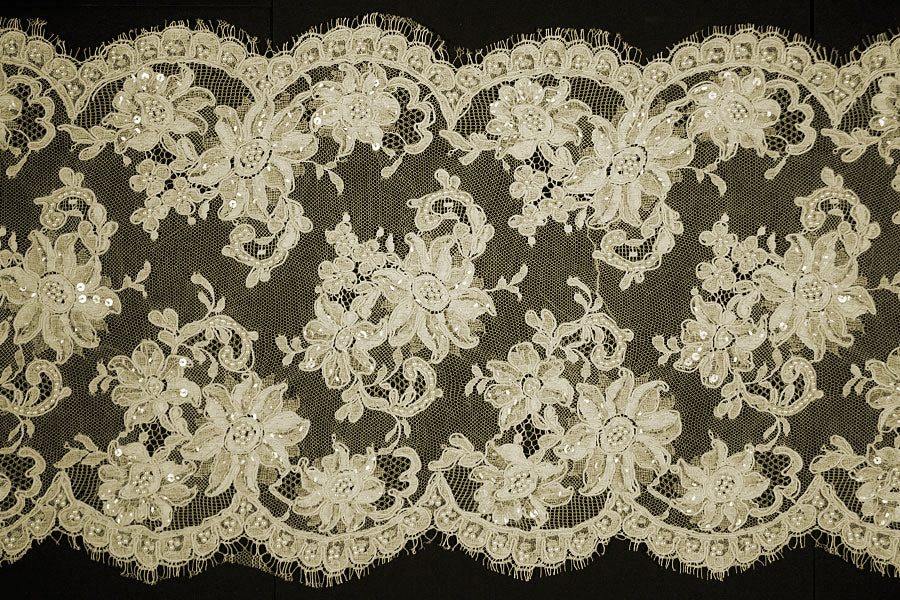 Lace, 16 Ivory Alençon Galloon Lace with Silver Accents – Britex Fabrics