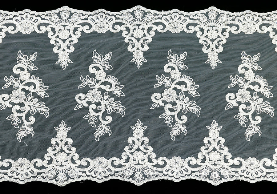Lace, 16 Ivory Alençon Galloon Lace with Silver Accents – Britex