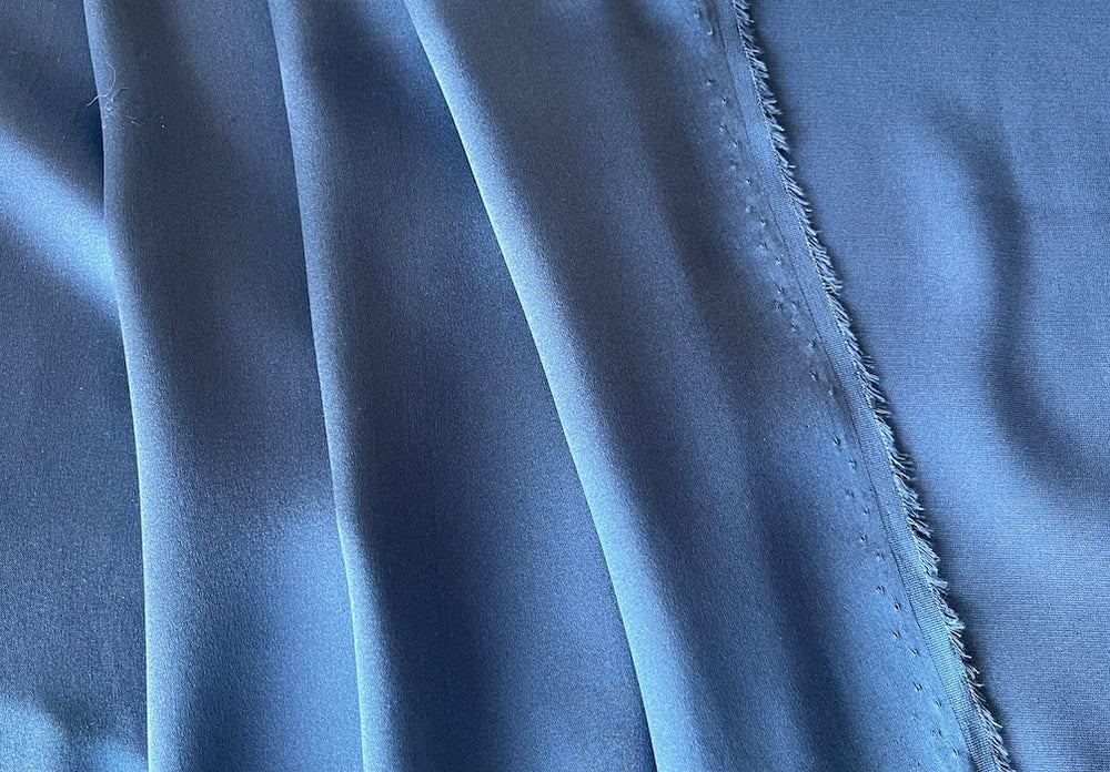 > Silk Charmeuse > Silk Charmeuse Fabric, 19mm, 54, Blue  Navy Color Group