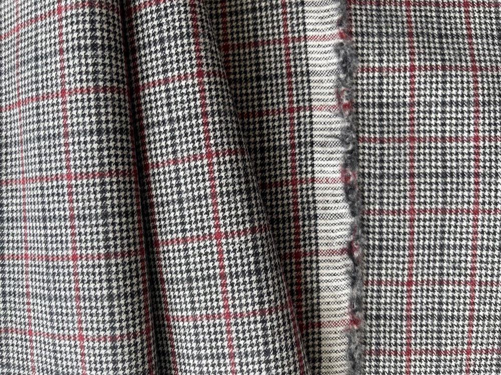 Wool Fabric, Heathered Ash Grey Wool Blend Flannel (Made in USA) – Britex  Fabrics