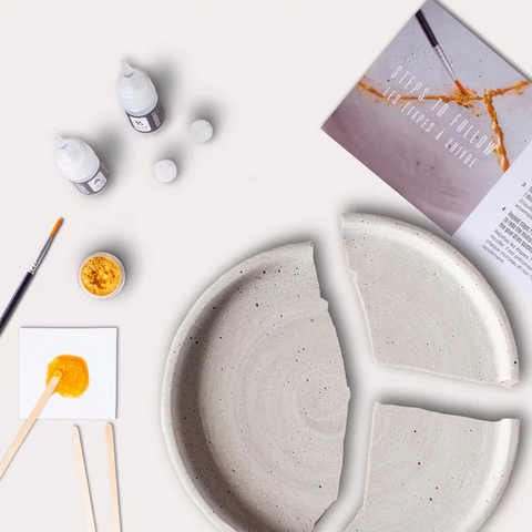 Un kit DIY de réparation Kintsugi