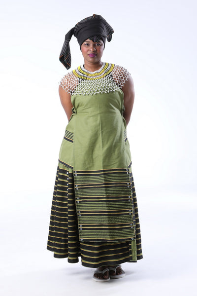 Xhosa uMbhaco set of clothing, ibayi soze cotton fabric set – The Wild ...