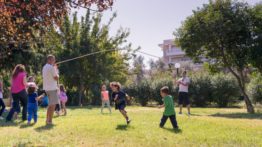 outdoor fitness games for kids double dutch