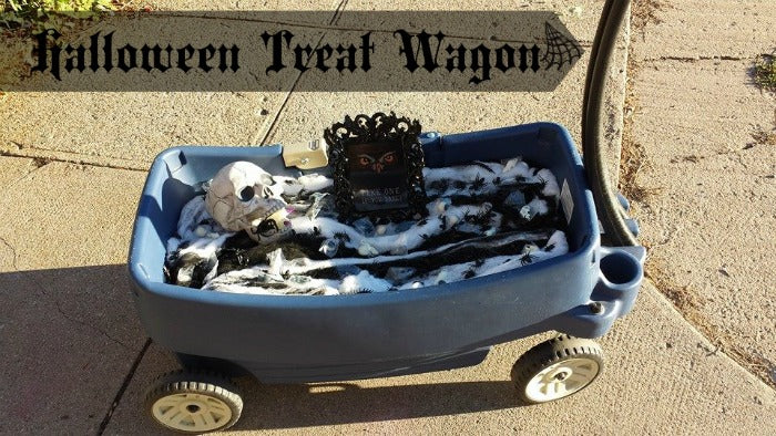 Halloween-Treat-Wagon