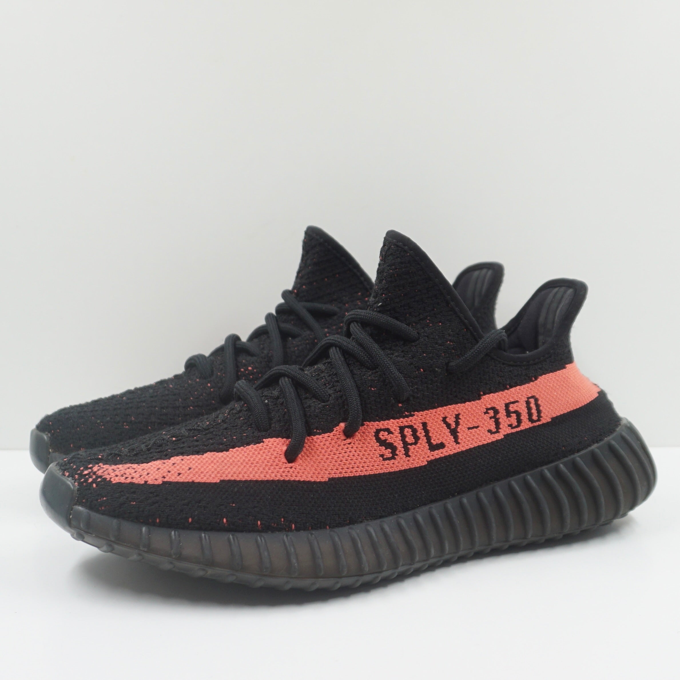 image of Adidas Yeezy Boost 350 V2 Core Black Red (2016/2022)