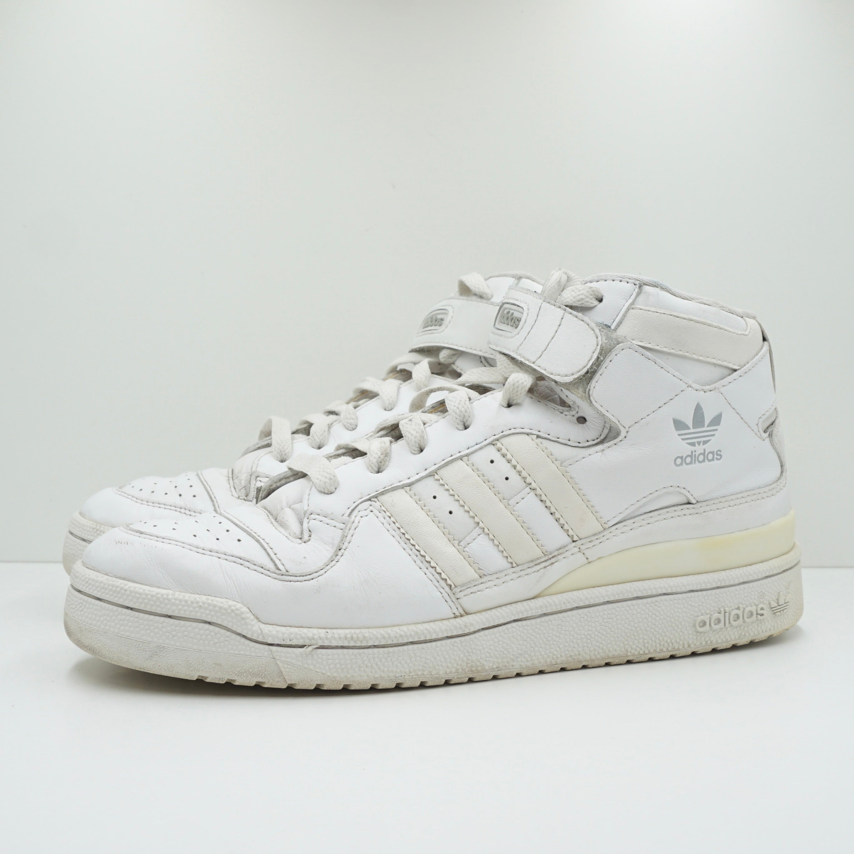 image of Adidas Forum Mid White (2004)