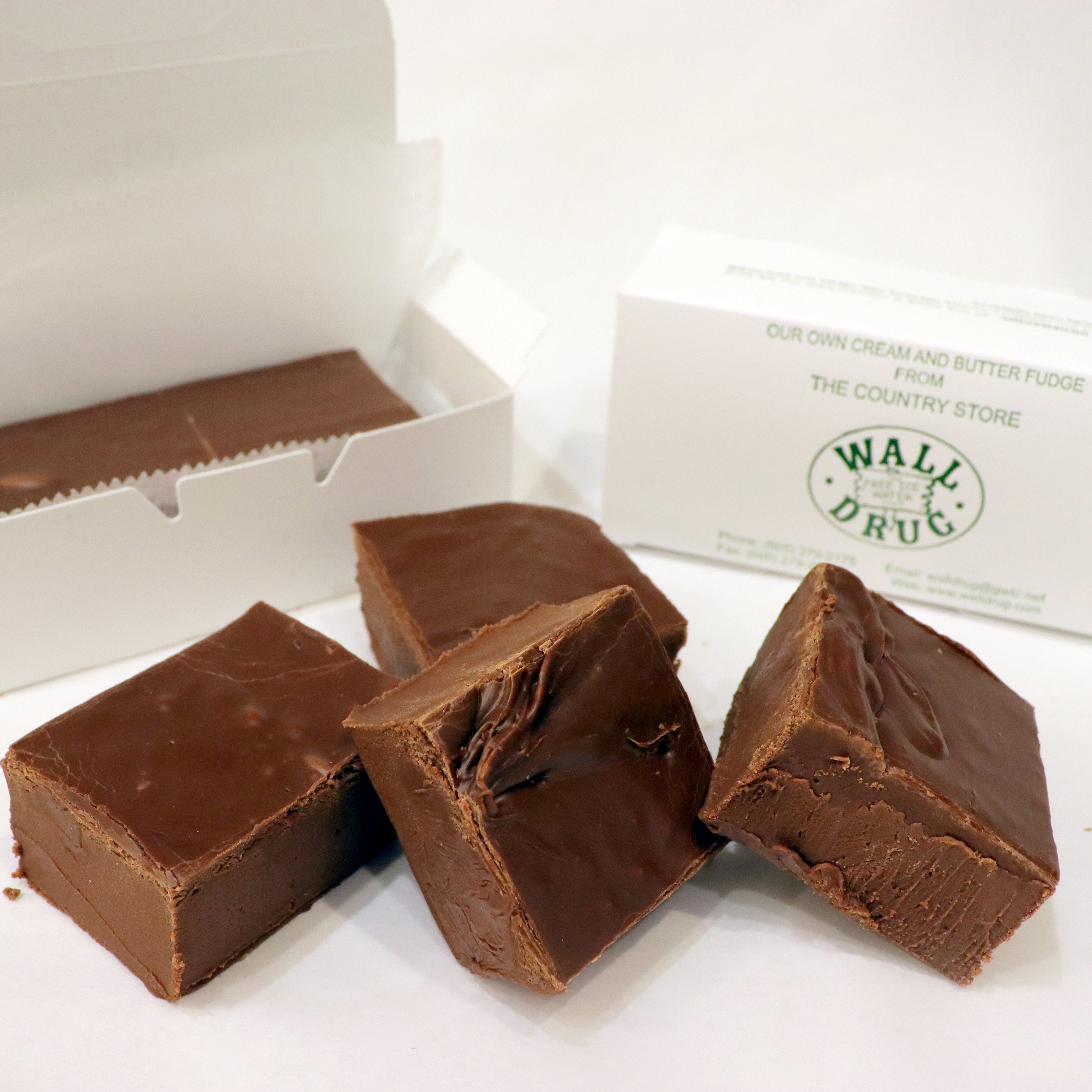  Classic Chocolate Fudge 1/2 lb 