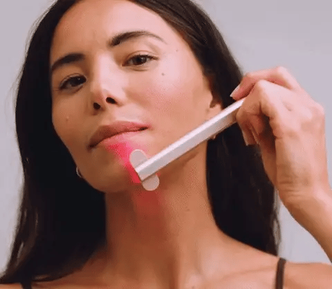 Red Light Therapy with Velve Facial Wand Combines collagen supplements
