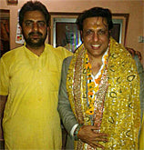Eshwar Bhakti priest with Bollywood star Govinda