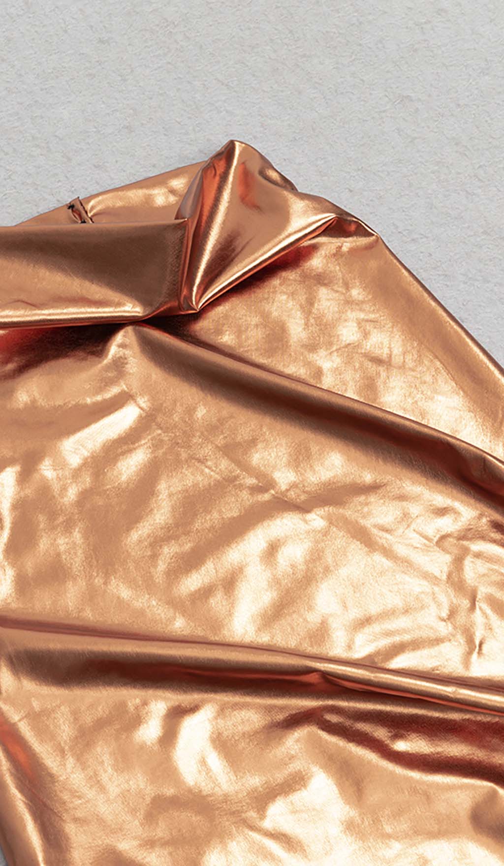 PLUS SIZE METALLIC MIDI DRESS IN GOLD - Image 6