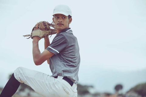 baseball spieler mit baseball cap