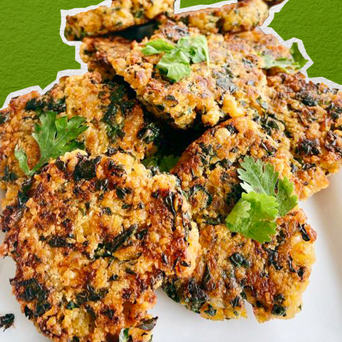 Vegan lentil fritters are a quick vegan lunch idea