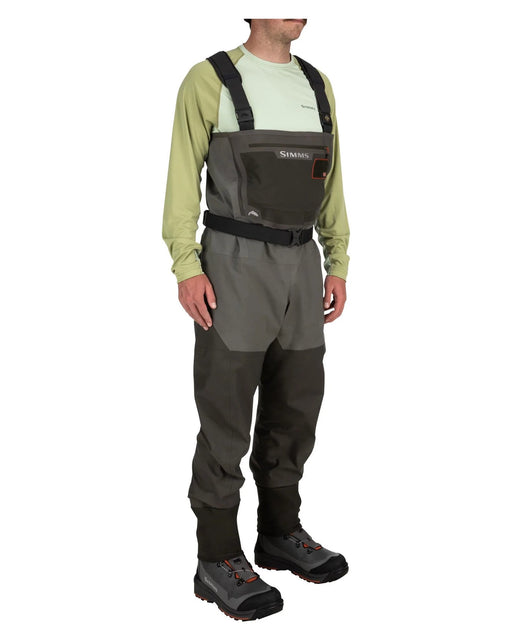 Simms Men's Freestone Stockingfoot Waders L 9-11 / Smoke