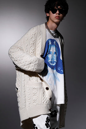 The R 2022-23AW Brand Mix White Color Cardigan Style