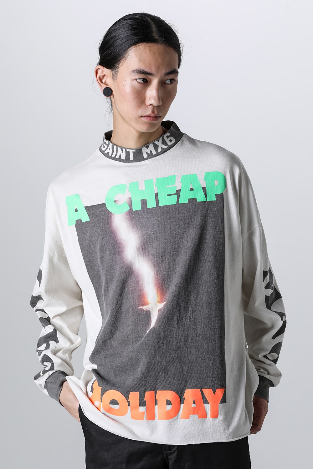 SM-YS8-0000-017 | A CHEAP HLDY Long sleeve T-shirt | SAINT Mxxxxxx