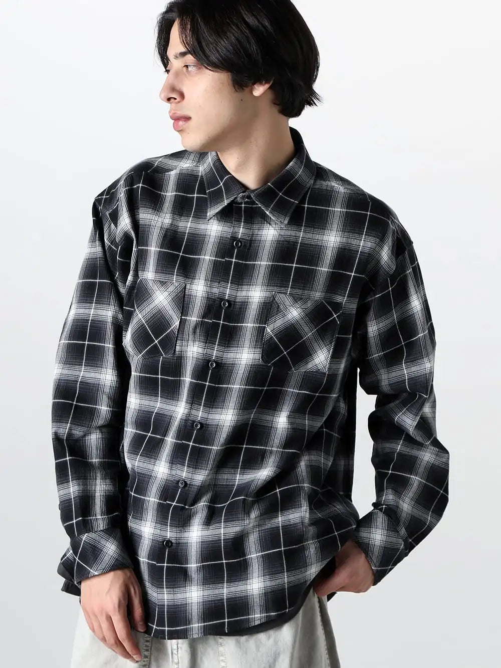 Rafu 24SS  -  Rafu's standard check shirt features a relaxed silhouette that is suitable for wearing regardless of gender or age! - Rafu001-Black - Standard Shirt Black 2-001