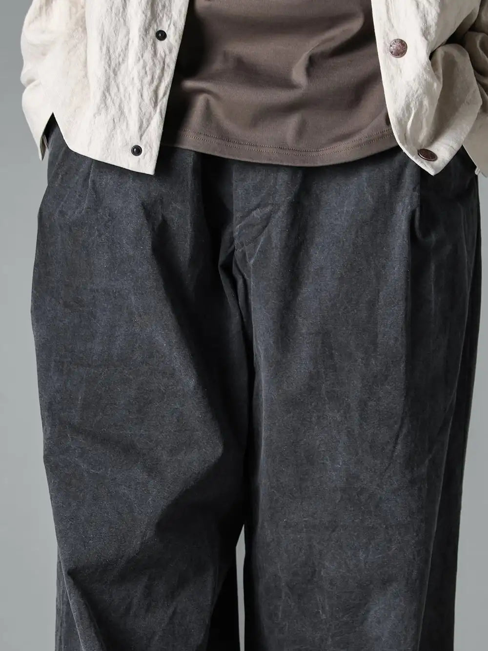 KLASICA 24SS - Uncharacteristically beautiful wide silhouette pants from KLASICA - 24C-TRZ018-LINDBERGH-ND-ver-Sumi-Black Side Tuck Wide Straight Trousers - Sumi Black  Derby Shoes Lace-up Double Sole - Horse Full Grain - 792Z 3-004