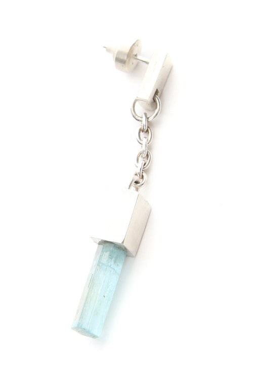 Talisman Cuboid Dangle Earring (Aquamarine, Medium Crystal, MA+AQU) - Parts of Four - パーツ オブ フォー