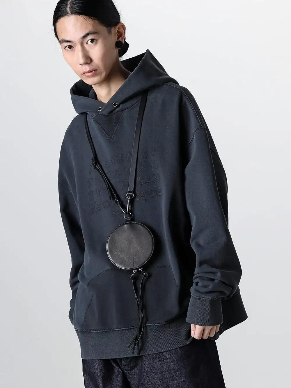 Maison Margiela 24SS  -  Sophisticated Hoodie Evoking a Vintage Feel - S50GU0216 - hoodie - VI-3755-09 - Wallet Pouch 2-001