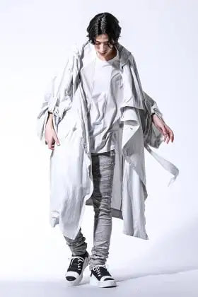 JULIUS 2024SS Light Color Hooded Robe Styling
