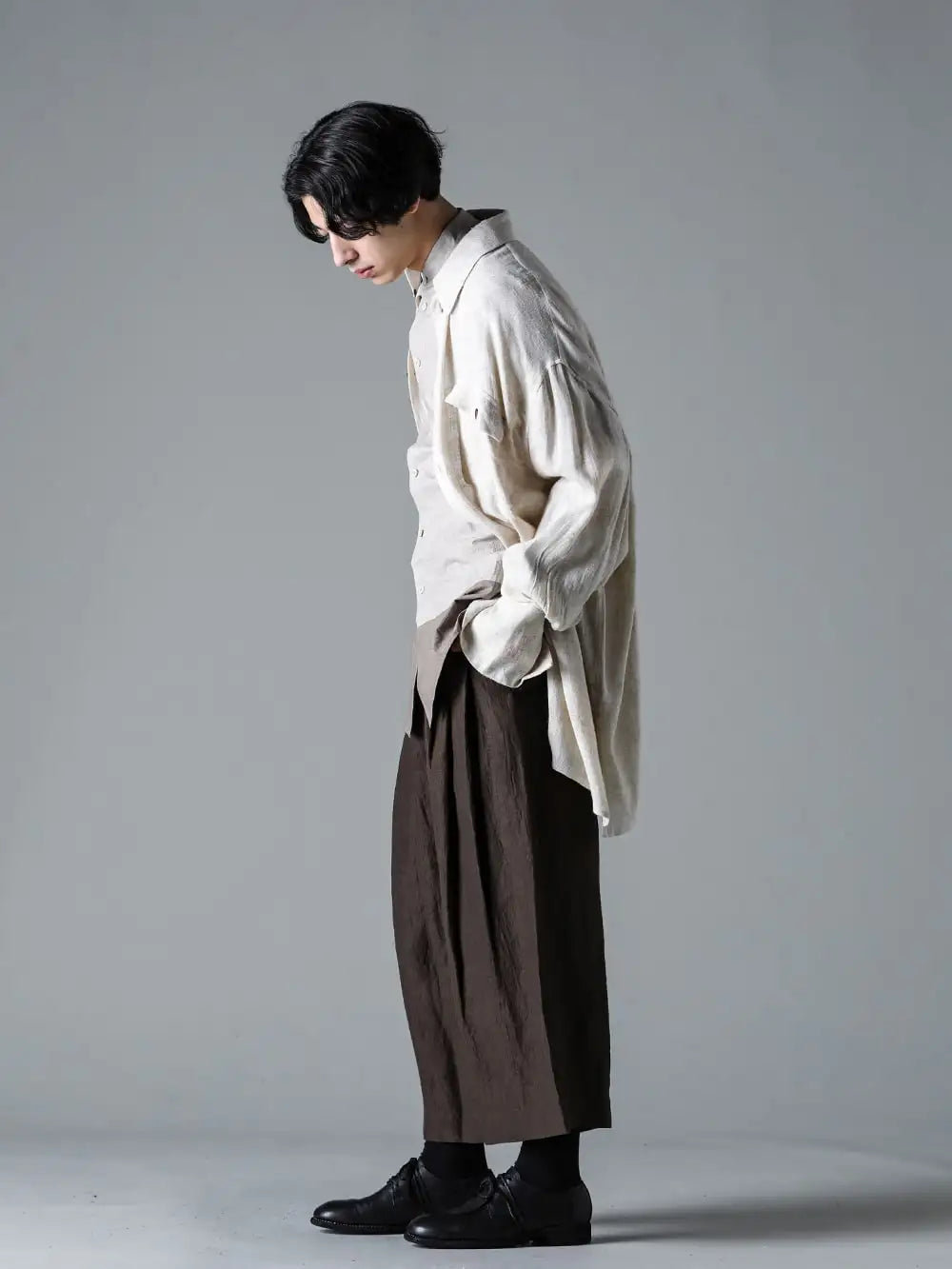 Peng Tai DEVOA ZIGGY CHEN GUIDI  24SS スタイリング - Choose items that go well with the three brands featuring distinct nuances - PTS24M06-2 Hand Dye Double Pocket Oversized Shirt SHE-CTKM Shirt Cotton 0M2410509 Plaited Extra Wide Leg Trousers Classic Derby Shoes Lace Up Single Sole - Horse Full Grain - 992X Black 1-003
