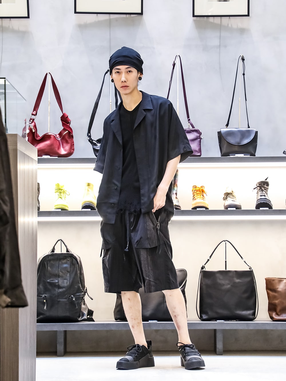 JULIUS / D.HYGEN / BORIS BIDJAN SABERI 2024SS styling - Recommended Summer Style - 867SHM1(Viscose / Cupro Fibriled Gaba Short Sleeve Shirt) 859CUM5-D-Black(Cotton Rib Damage T-shirt) 859ACU5-Black(Rayon Silk Jersey Beanie Cap) ST107-1524S(Crack Random Stripe Jacquard Baggy Shorts) BAMBA2.1-LEATHER-BLACK(BAMBA2.1 LEATHER / BLACK) - 1-001