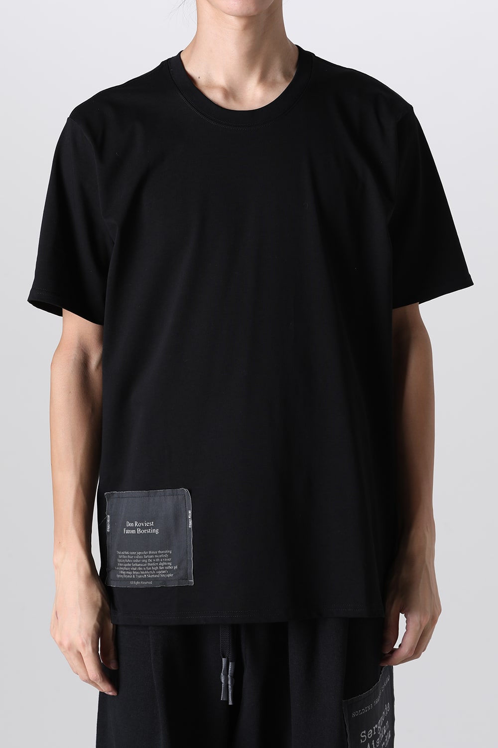 DS-239 | Short Sleeve T-shirt w/Printed Patches | nude:masahiko 