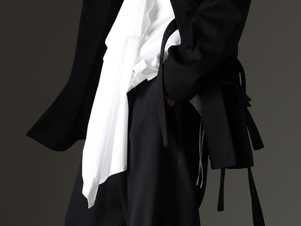 Yohji Yamamoto 2023-24AW - Countless belt details - HJ-J70-126(Stand Collar Belted Double Jacket) HJ-B55-018-White(J-Front Draped Chain Stitch Blourse White) - 2-015