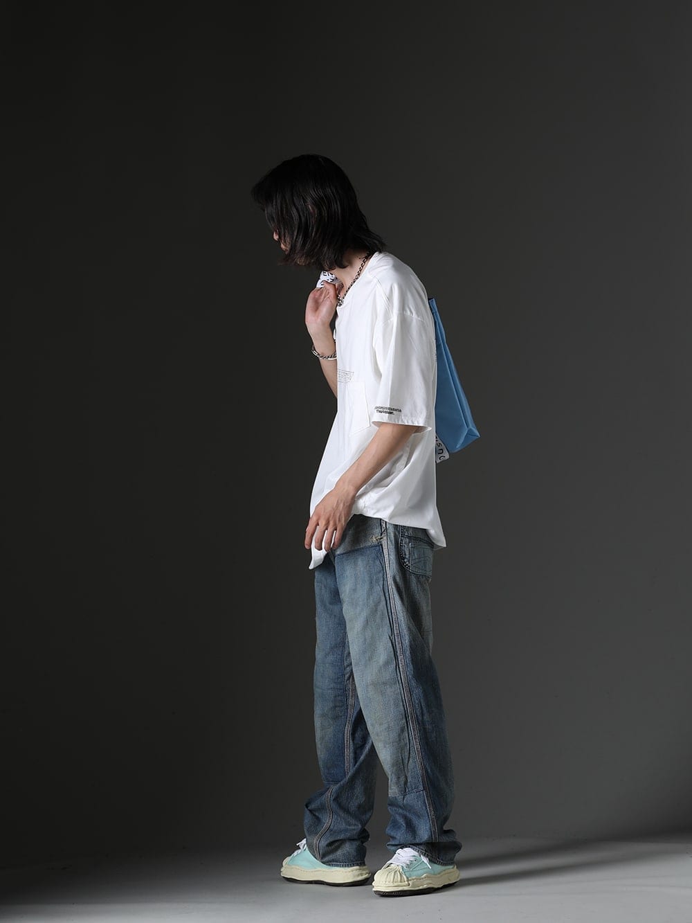 SAINT MICHAEL TAKAHIROMIYASHITATheSoloist. 23-24AW - Casual Style with Refreshing Blue Accents - Oversized S/S Pocket tee (diversity.) White - smnc.0014-White 1-1 Denim Painter Pants - SM-A23-0000-038 1-2 BLAKEY Original sole canvas Low-Cut sneakers Vintage like Sole Lt.Blue - A09FW732-Lt.Blue 1-3 1-003