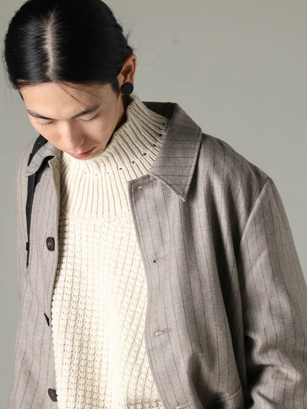 NOUSAN(ノウザン) JAN-JAN VAN ESSCHE(ヤンヤンヴァンエシュ) cornelian taurus(コーネリアンタウラス) 23-24AW  - NOUSANの「Vincent」ブルゾンと上質なインナーウエア - vincent-c パッチ ポケット ブルゾン - c - KNIT#61-Natural ニット#61 ナチュラル ラリン - co22sskh010 キーホールボストン カウ ミネラル 2-005