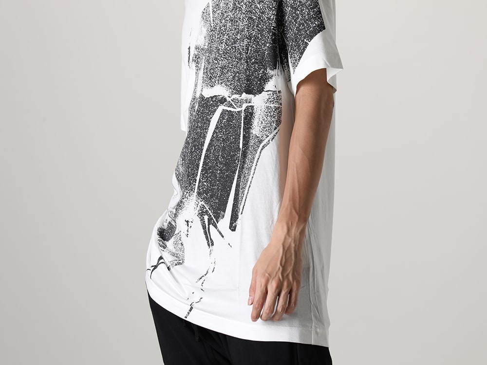 JULIUS 2023-24AW - 837CPM3 - Printed Regular T-Shirt - 837CPM3-Off White(Printed Regular T-shirt Off White) - 3-010