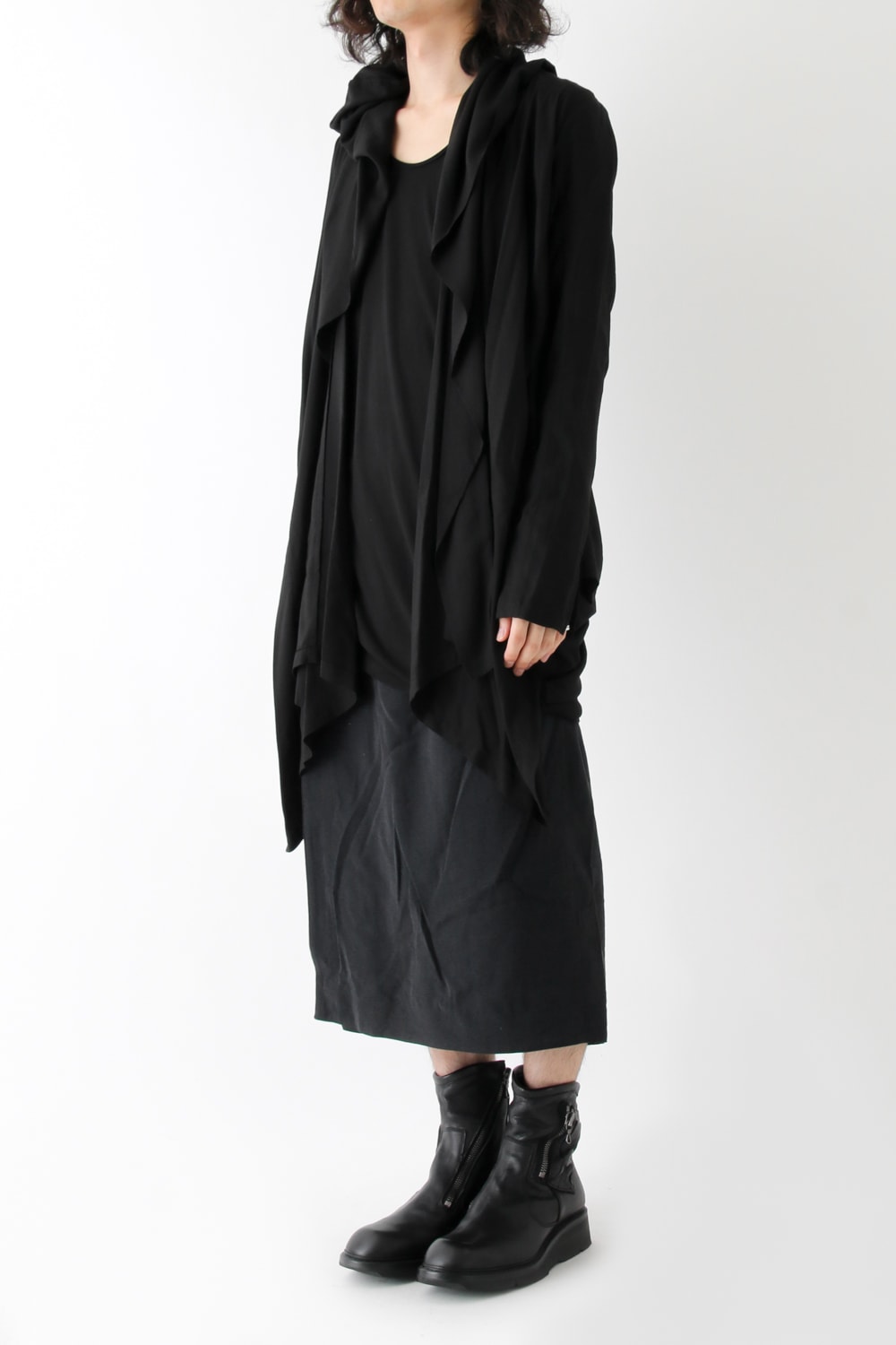 17PFW Shirring Hooded Robe