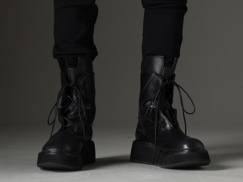 JULIUS 2023-24AW - Stylish Sarouel Pants with Varied Silhouettes - 827FWM1(Cow Skin Lace Up Boots) - 3-004