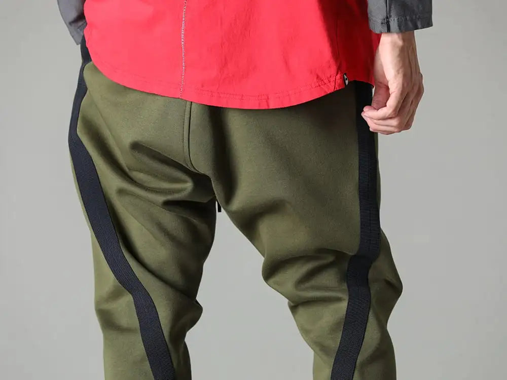 RIPVANWINKLE 23-24AW - Pants in khaki with a line design that becomes a point of interest. - RW-520 - Tactical Derby Gore 3-004