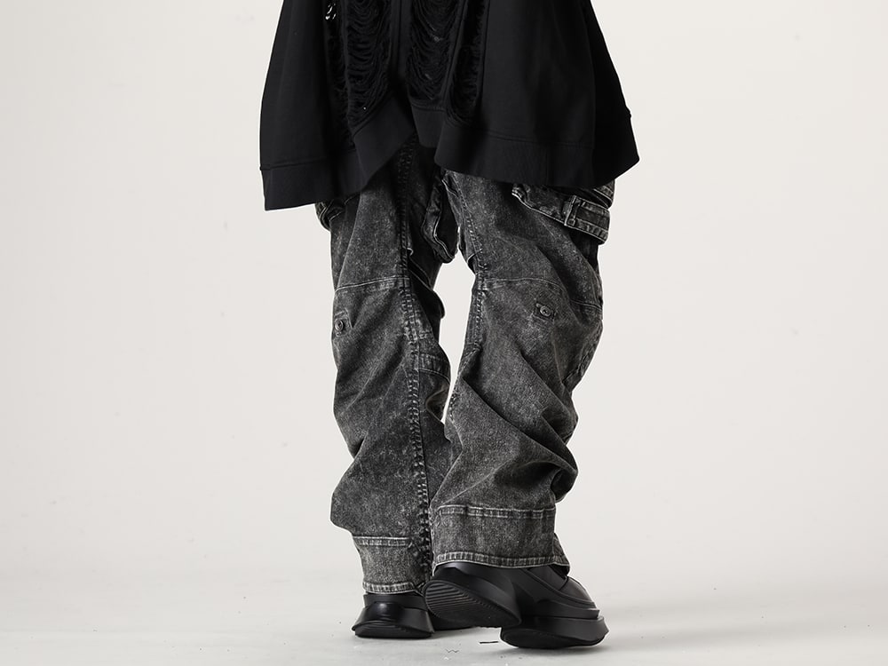 JULIUS 2024SS Tone Blaze Hoodie & Wide Gas Mask Cargo Pants 