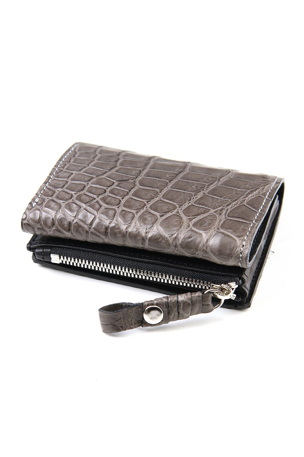 Crocodile card case in grey