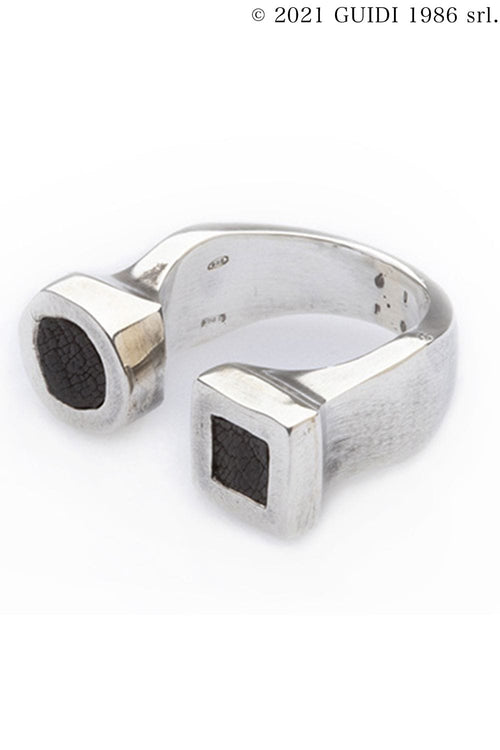 G-AN19 - Square x Round Leather Motif Ring - Guidi