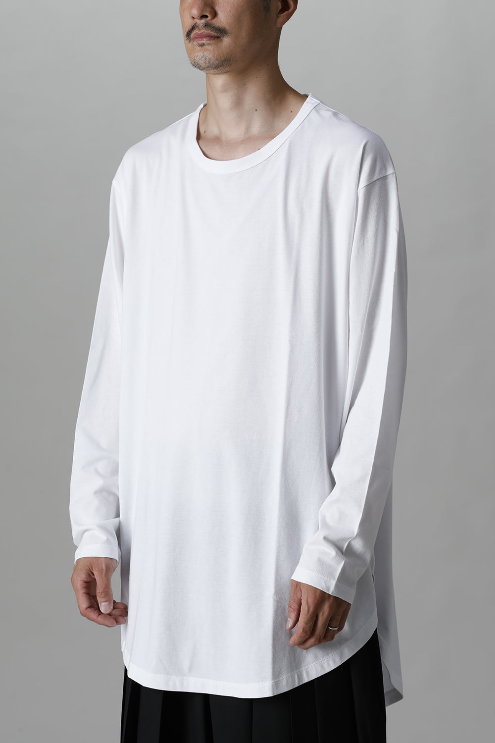 GA-T32-040 Jumbo round long sleeve White Ground Y Online Store