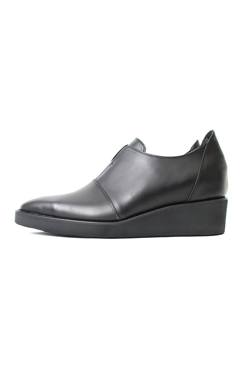 SMOOTH OIL COW SLIP-ON SHOES / PALTFORM SOLE - GalaabenD