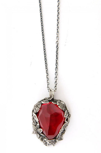 the WINTER male / Necklace Charm RED - LYLY ERLANDSSON