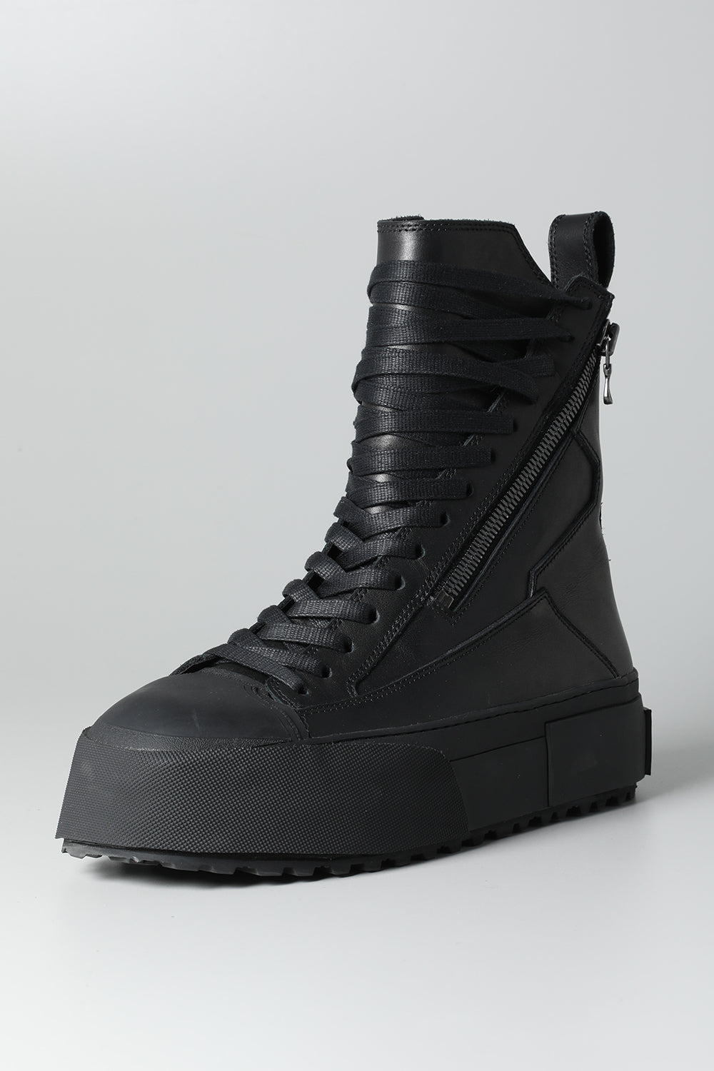 797FWM2-L-Black | Cow Leather Lace Up Sneaker Black | JULIUS 